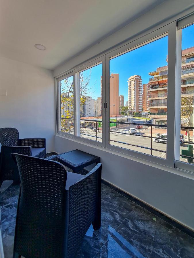 Modern Apartment Right In The Heart Of Benidorm Luaran gambar